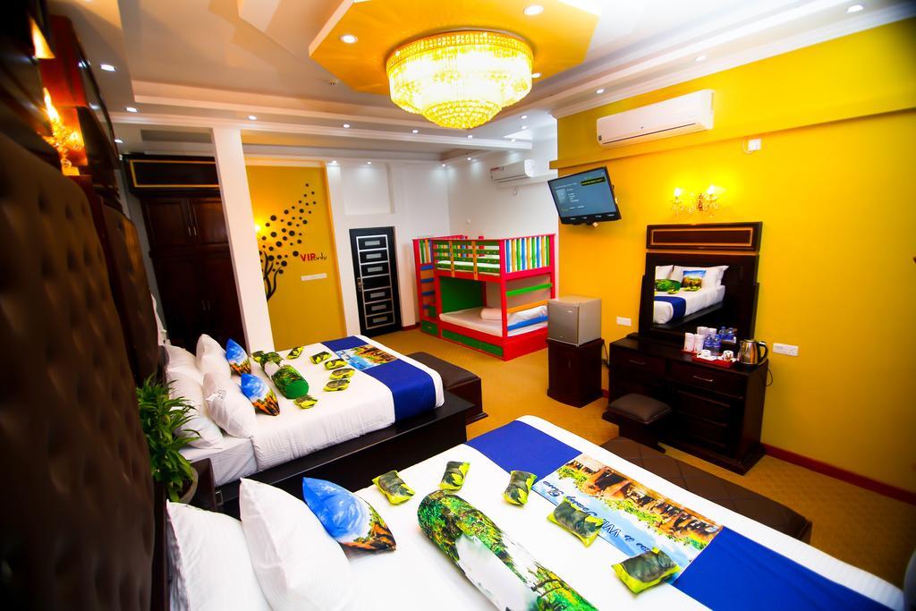 Hotel White House Anuradhapura Eksteriør billede